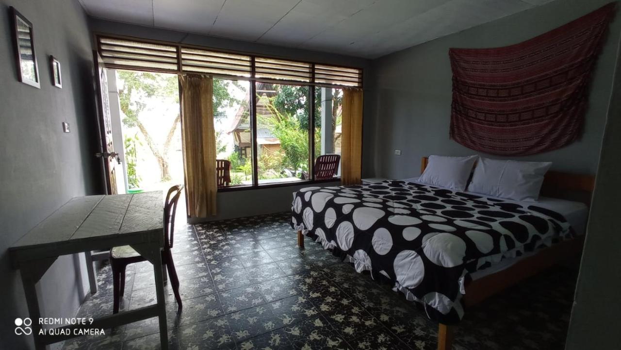 Leokap Homestay Тук Тук Екстериор снимка